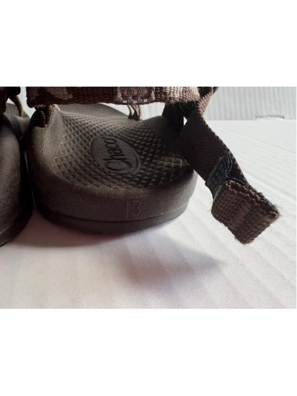 Chacos Z2 Youth Brown Floral Size 13 Adjustable Water Shoe Camp Outdoor